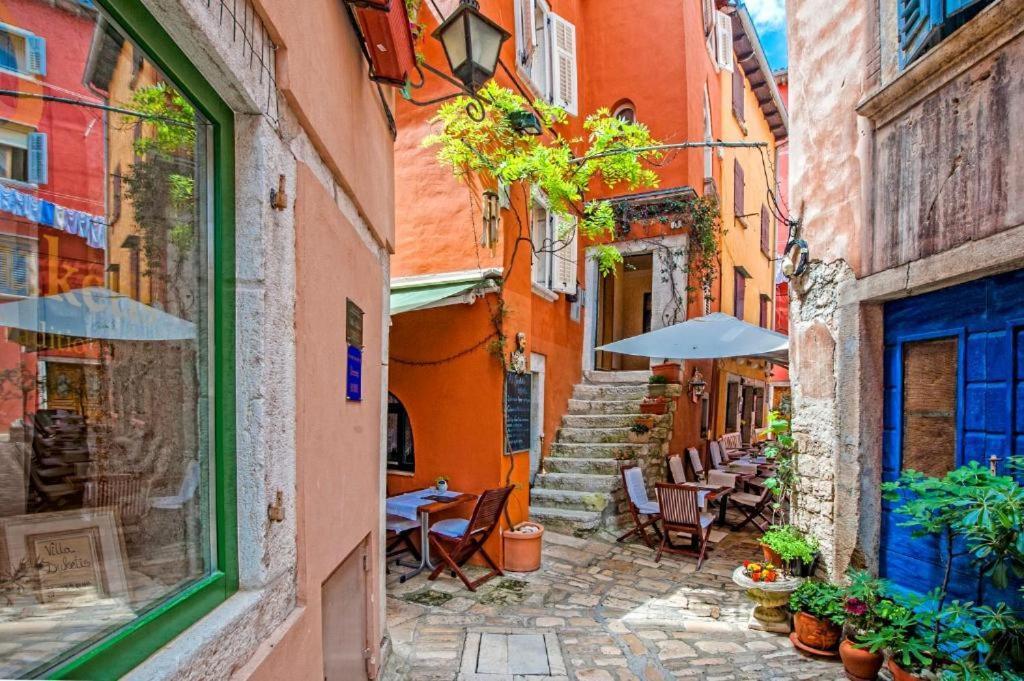 Apartments Casa Rubeus 로비니 외부 사진