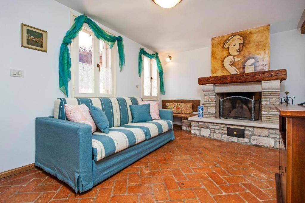 Apartments Casa Rubeus 로비니 외부 사진